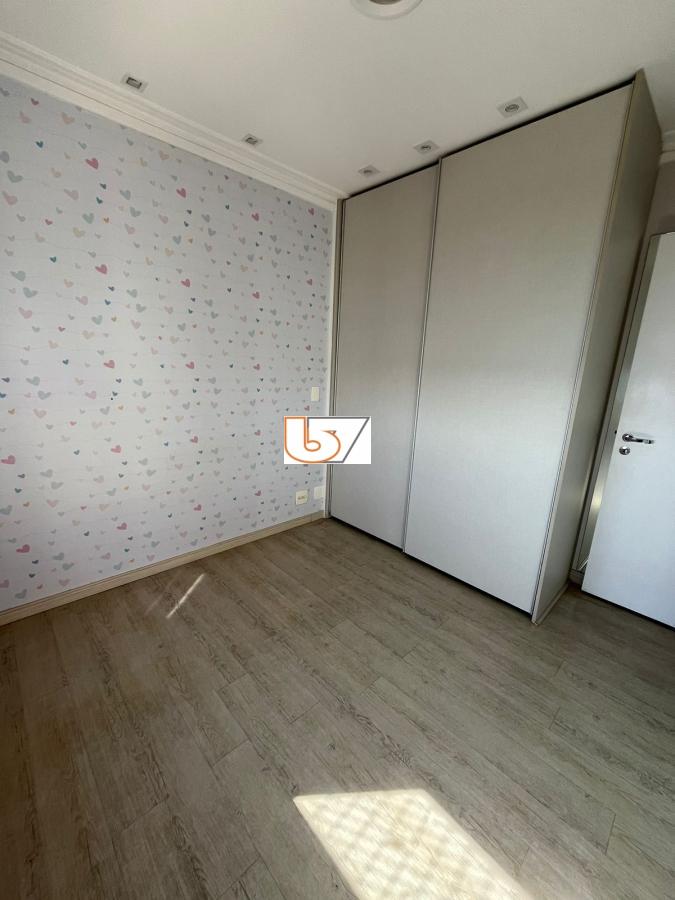 Apartamento para alugar com 2 quartos, 110m² - Foto 9