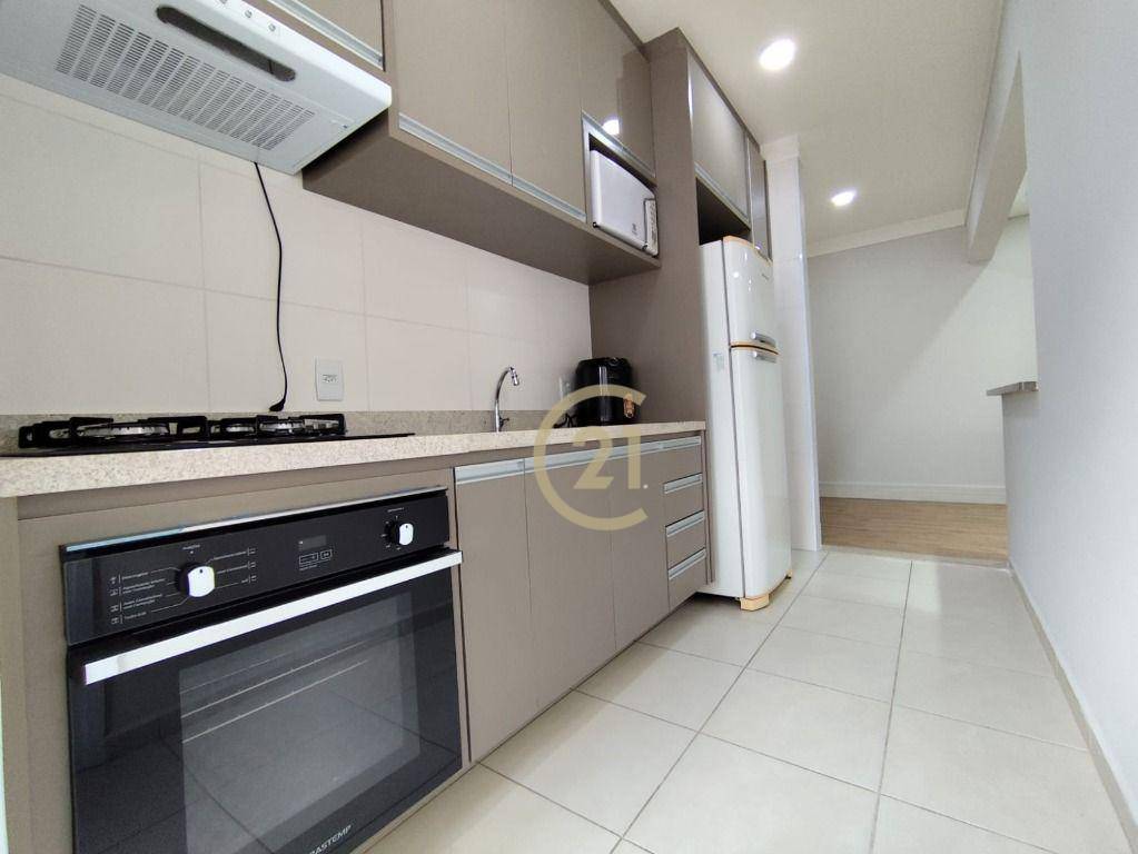 Apartamento para alugar com 3 quartos, 92m² - Foto 3