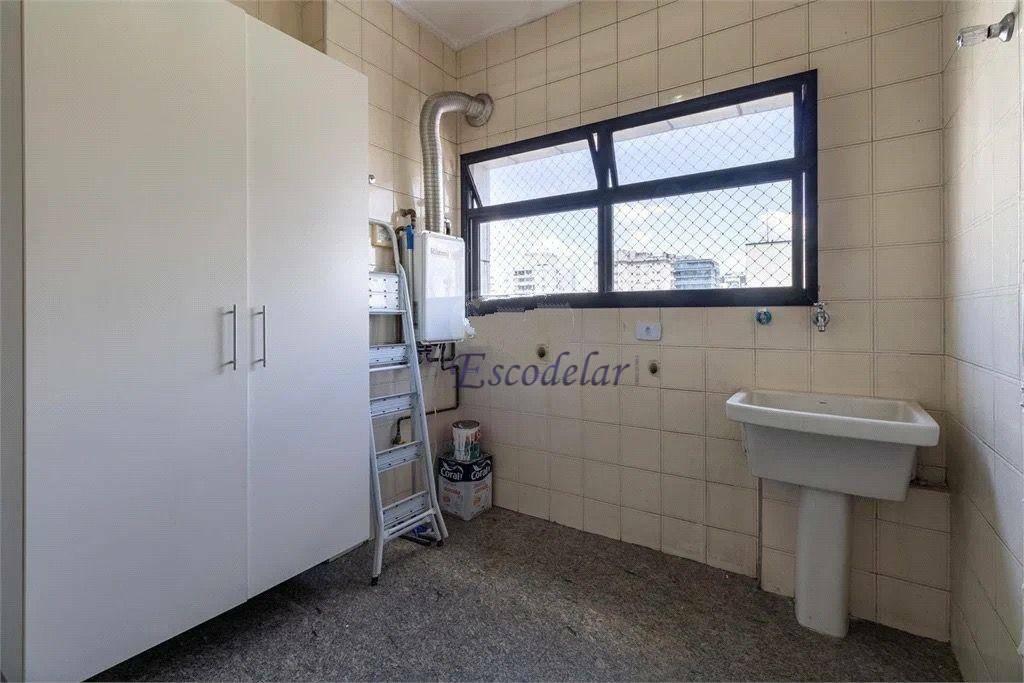 Apartamento à venda com 4 quartos, 214m² - Foto 14