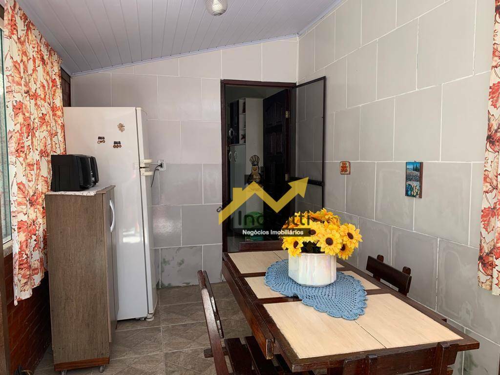 Casa de Condomínio à venda com 4 quartos, 219m² - Foto 20