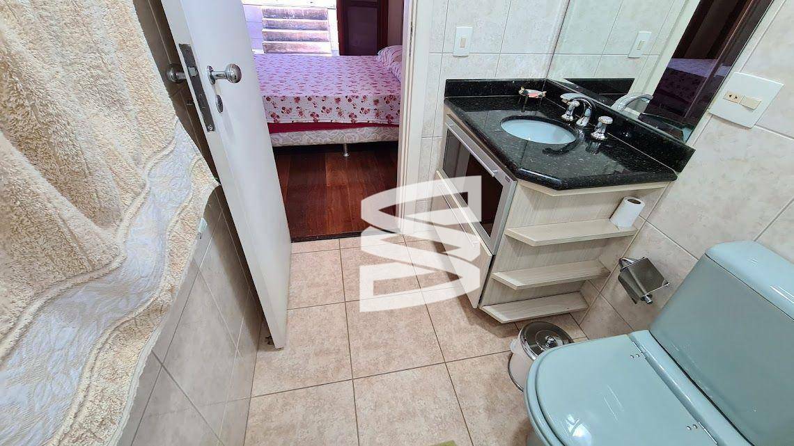 Casa de Condomínio à venda com 3 quartos, 300m² - Foto 25