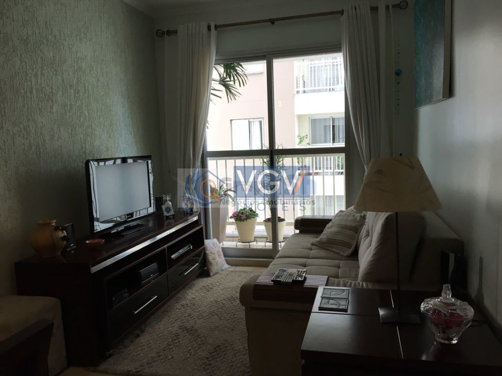 Apartamento à venda com 3 quartos, 65m² - Foto 1