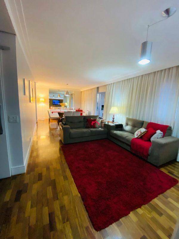 Apartamento à venda com 3 quartos, 123m² - Foto 20