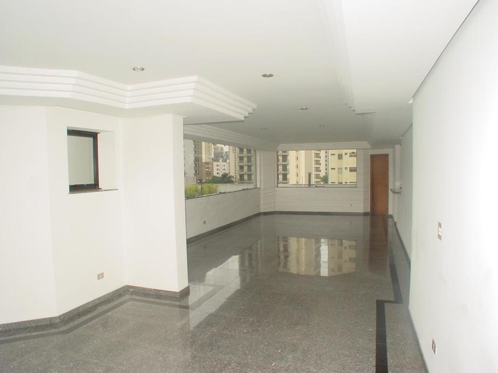 Apartamento à venda com 4 quartos, 311m² - Foto 2