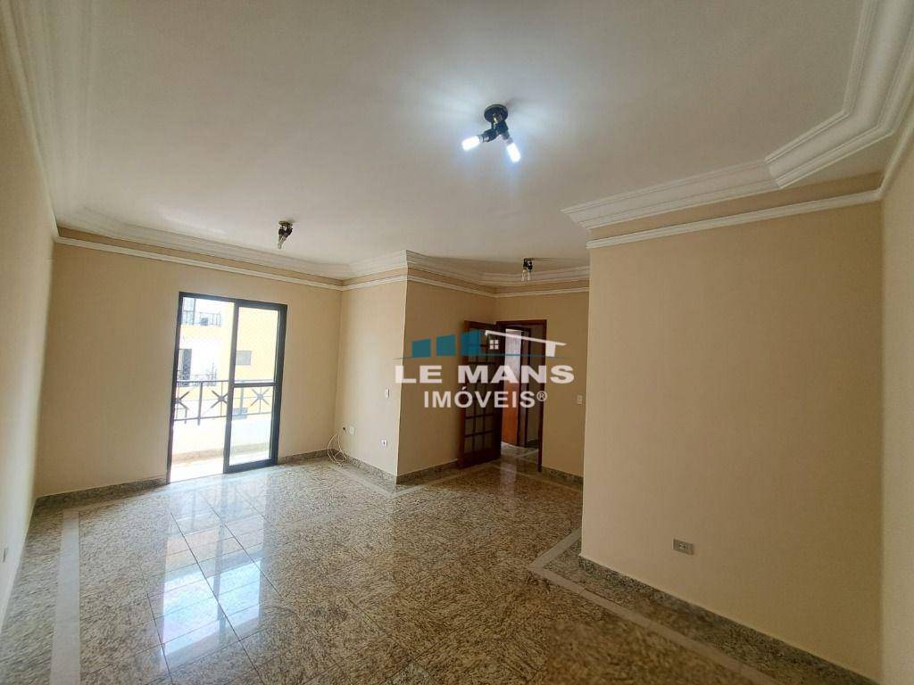 Apartamento para alugar com 3 quartos, 88m² - Foto 1