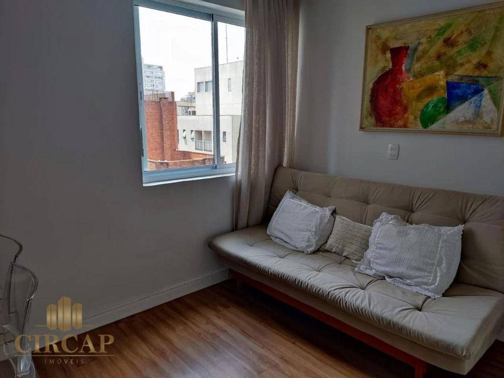 Apartamento à venda com 3 quartos, 121m² - Foto 13