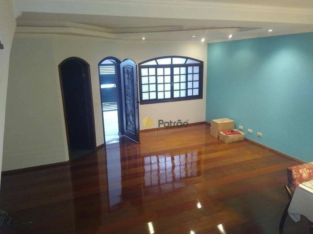 Sobrado à venda com 3 quartos, 200m² - Foto 5