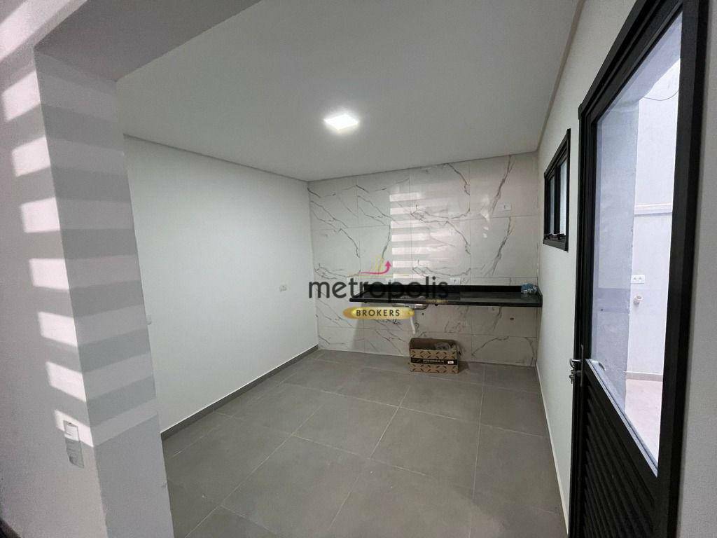 Sobrado à venda com 3 quartos, 138m² - Foto 4