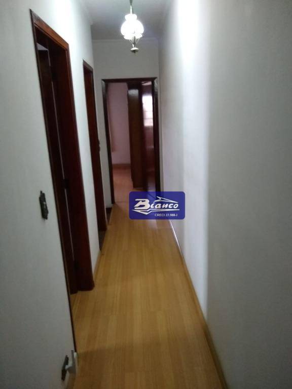 Sobrado à venda com 4 quartos, 240m² - Foto 18