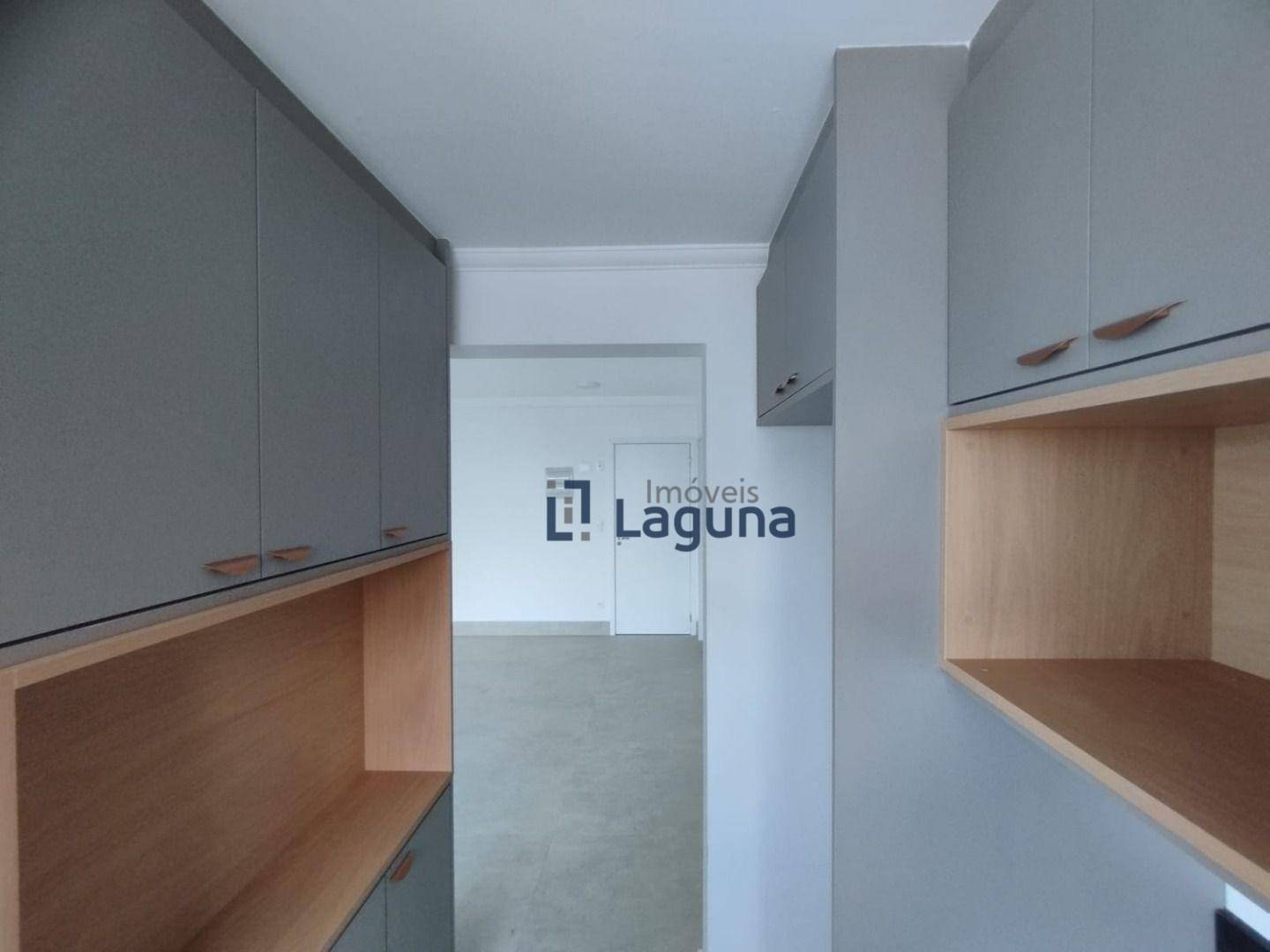 Apartamento para alugar com 1 quarto, 65m² - Foto 7