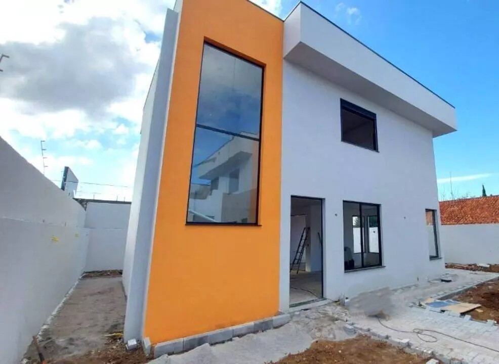 Casa de Condomínio à venda com 3 quartos, 173m² - Foto 2