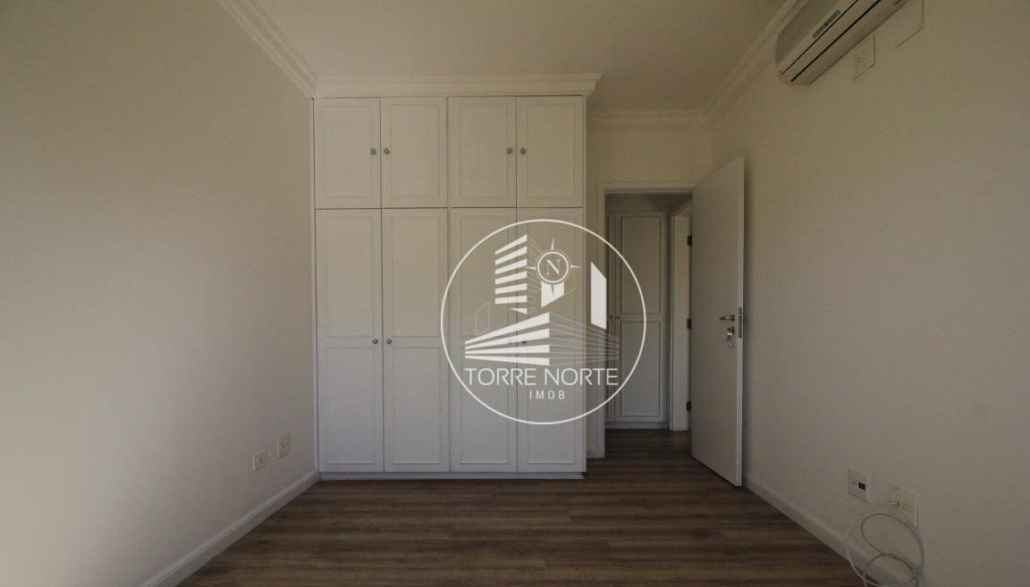 Apartamento à venda com 3 quartos, 185m² - Foto 21