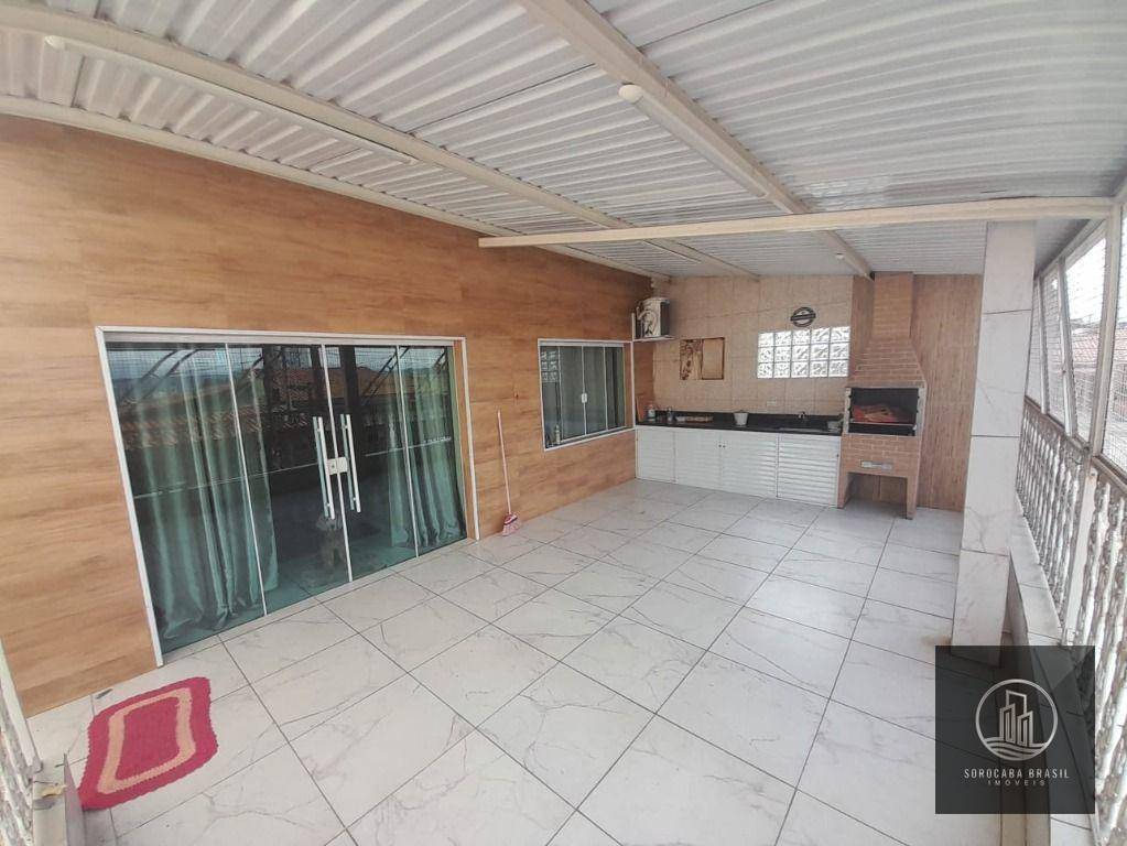 Casa à venda com 3 quartos, 240M2 - Foto 2