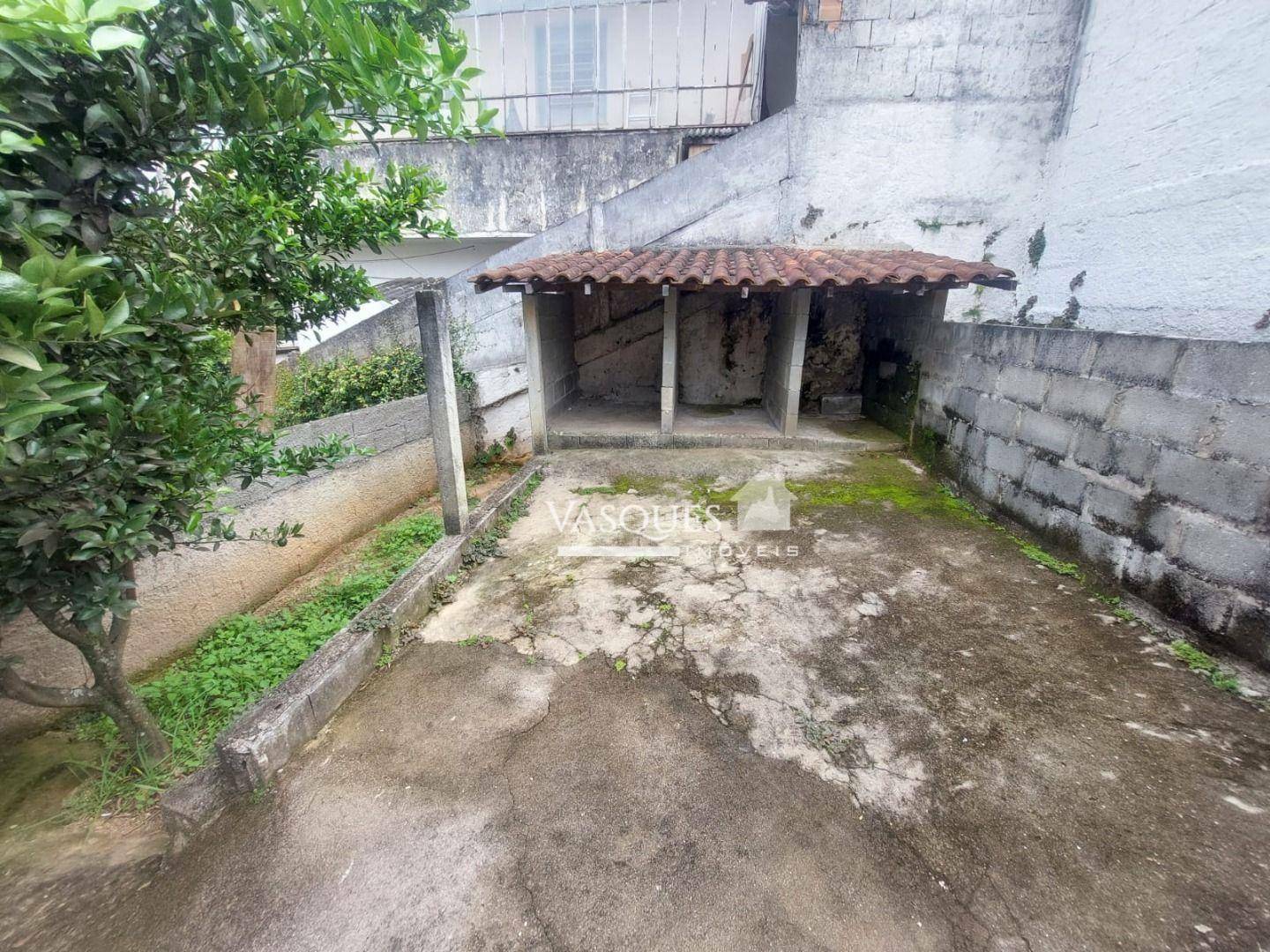 Casa para alugar com 3 quartos, 130m² - Foto 20