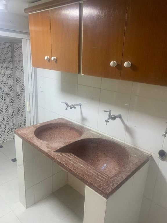 Casa à venda com 3 quartos, 200m² - Foto 22