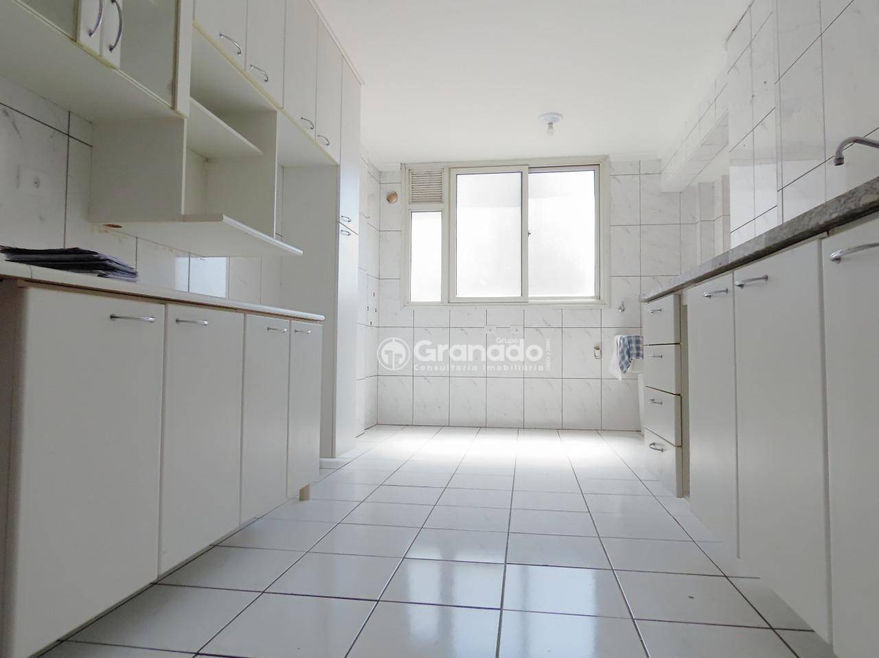 Apartamento à venda com 3 quartos, 98m² - Foto 7