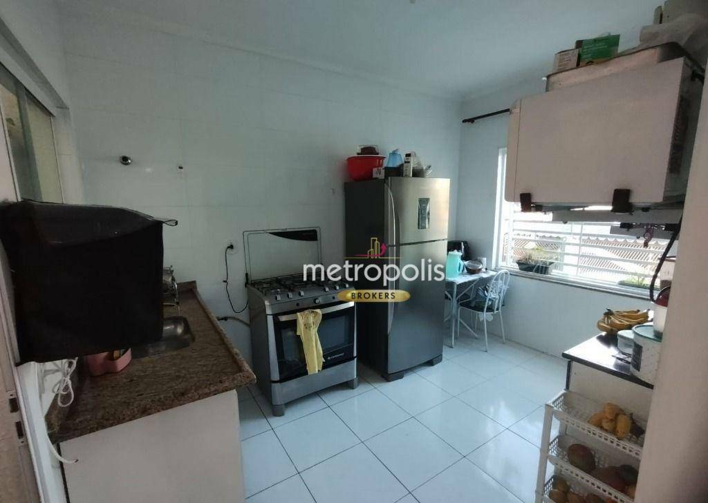 Sobrado à venda com 3 quartos, 130m² - Foto 4