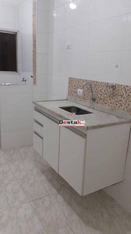 Apartamento à venda com 2 quartos, 55m² - Foto 11