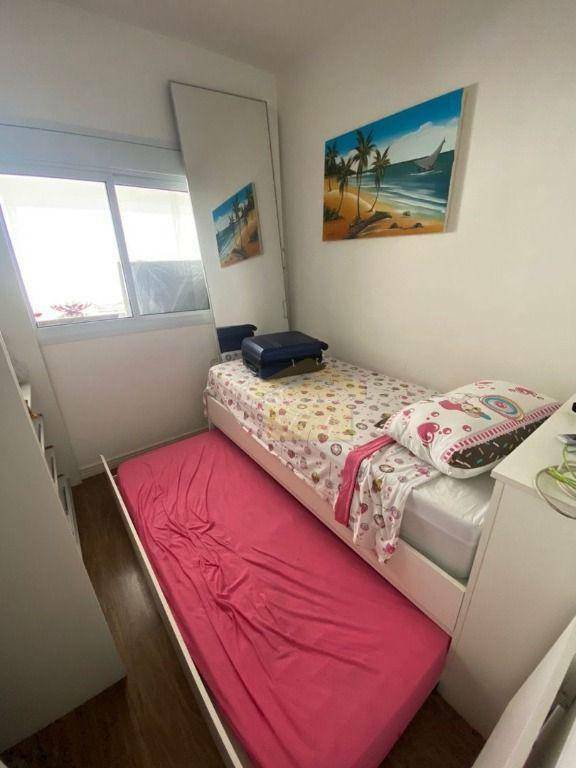 Apartamento à venda com 2 quartos, 70m² - Foto 12