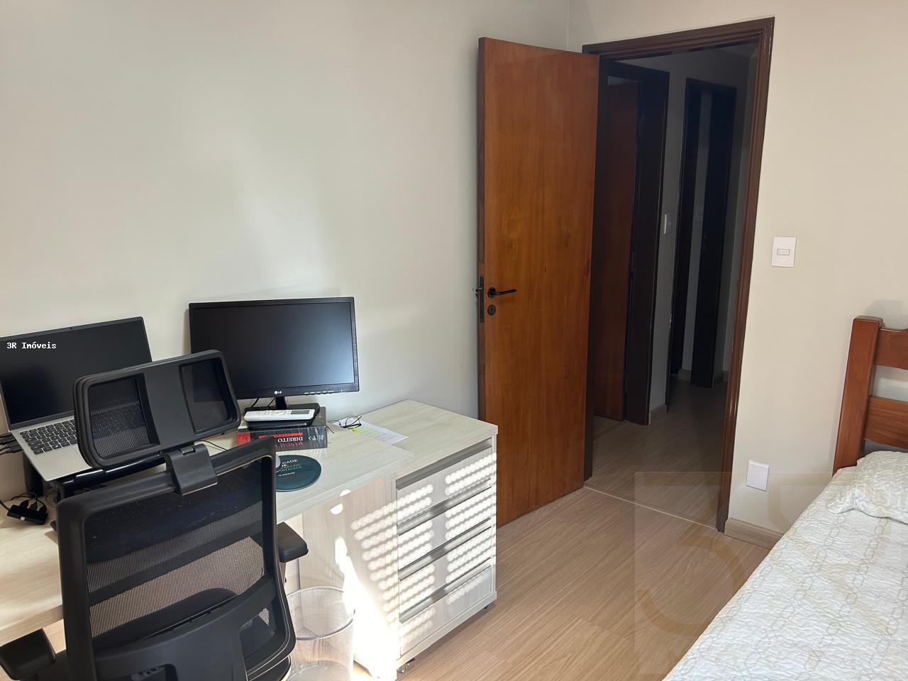 Apartamento à venda com 3 quartos, 93m² - Foto 16