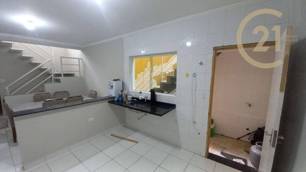 Casa à venda com 3 quartos, 220m² - Foto 17