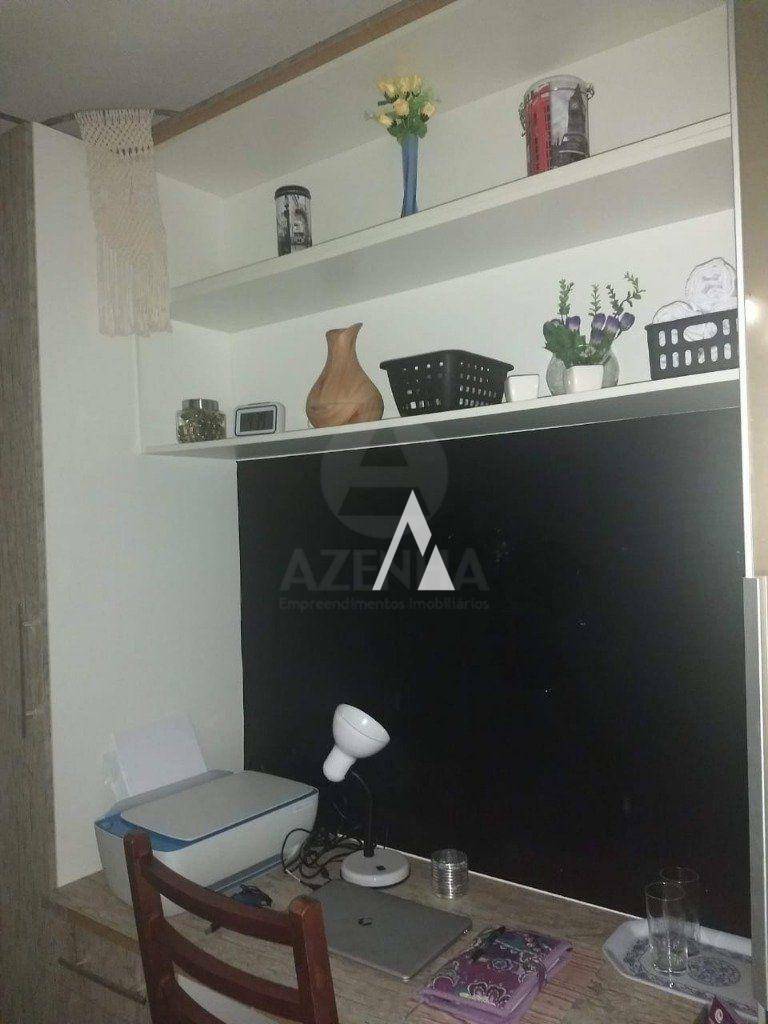 Apartamento à venda com 3 quartos, 50m² - Foto 2