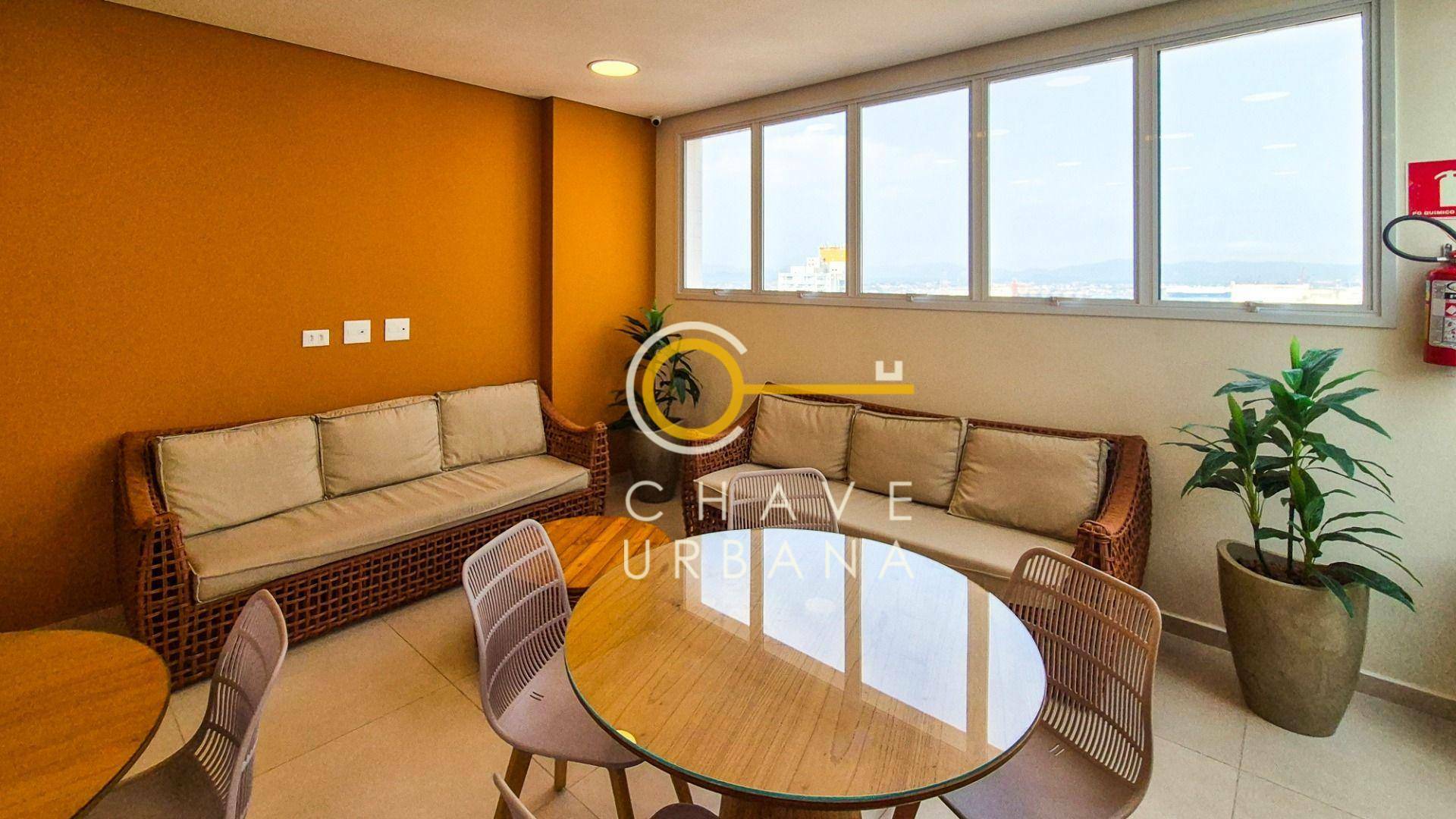 Apartamento para alugar com 2 quartos, 70m² - Foto 62