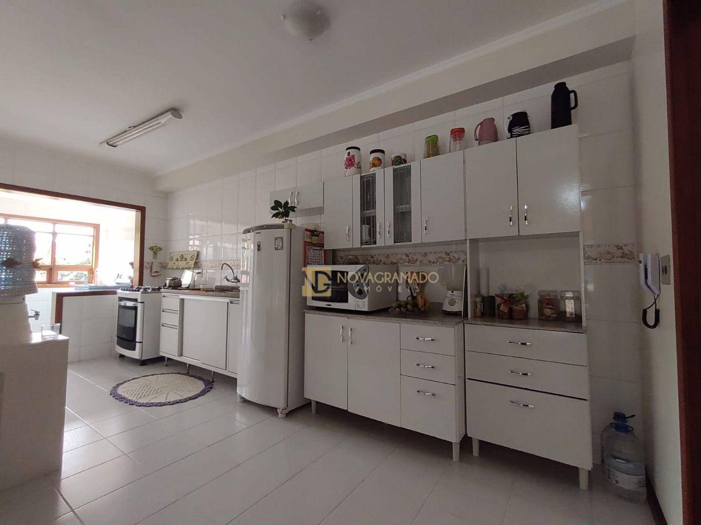 Apartamento à venda com 3 quartos, 117m² - Foto 13