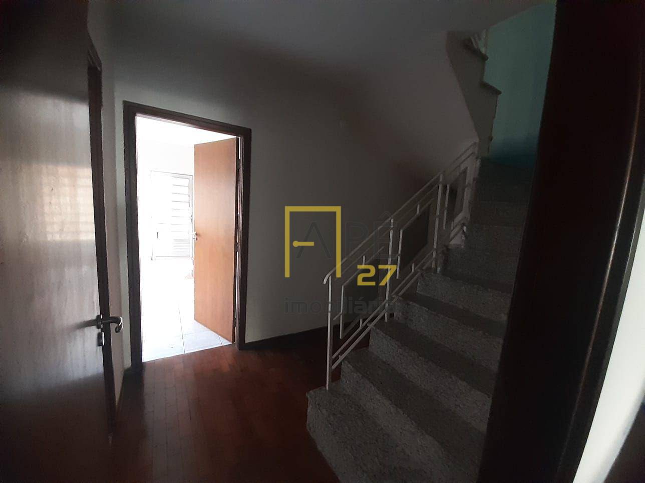 Sobrado, 3 quartos, 240 m² - Foto 2