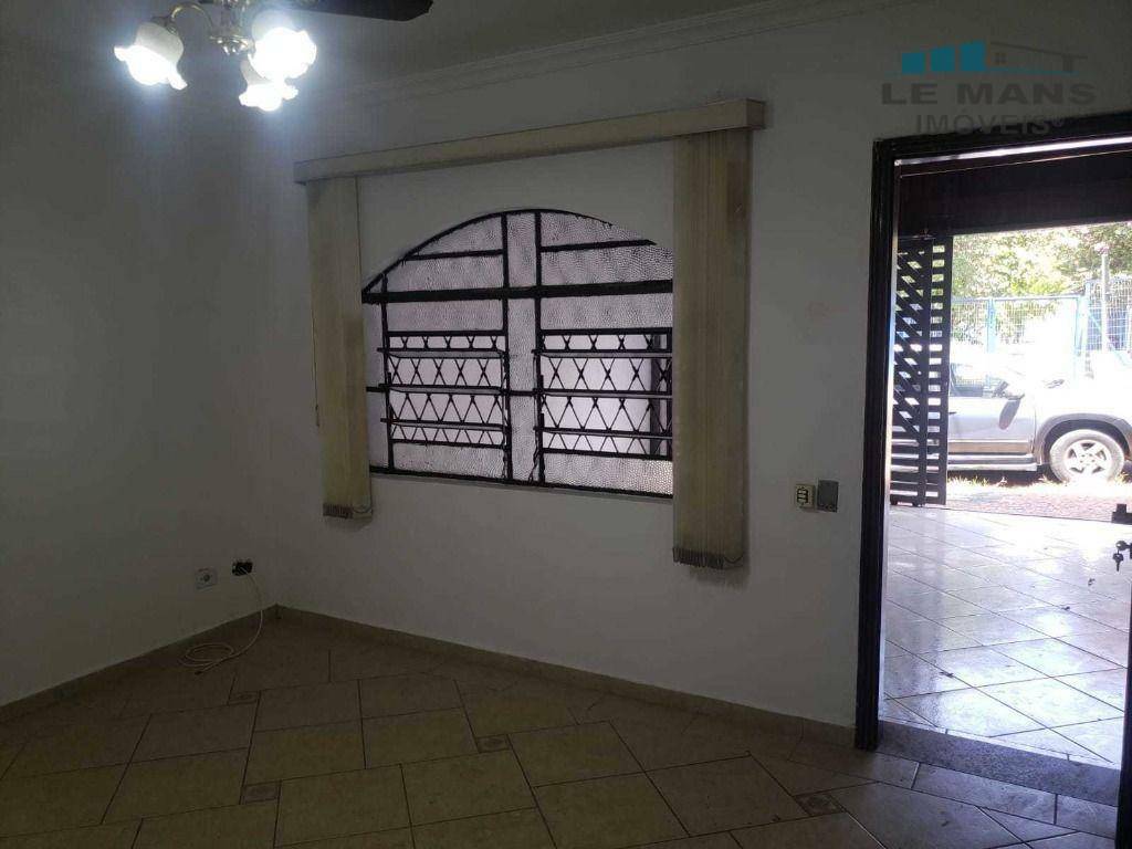 Casa à venda com 2 quartos, 120m² - Foto 3