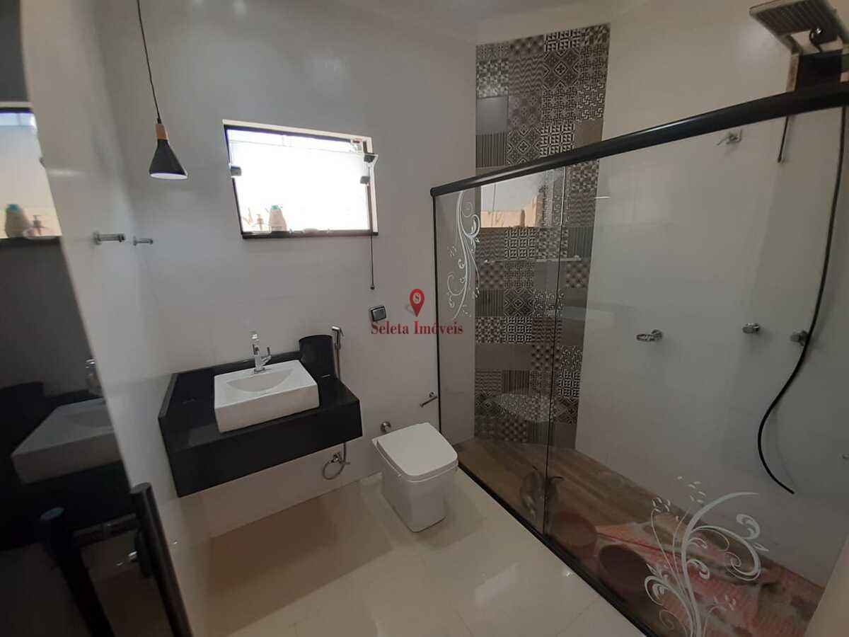 Casa à venda com 2 quartos, 332m² - Foto 12