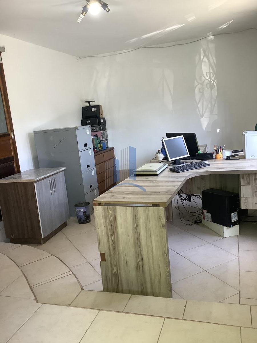 Sobrado à venda com 4 quartos, 218m² - Foto 6