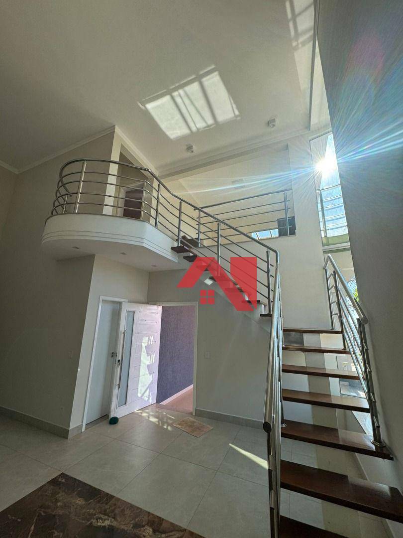 Sobrado para alugar com 3 quartos, 234m² - Foto 11
