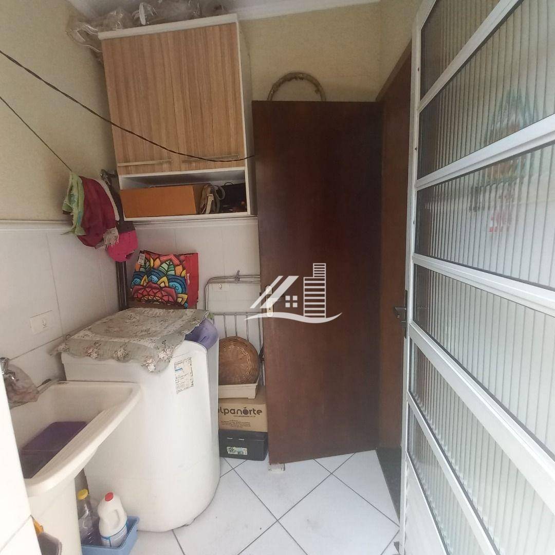 Apartamento à venda com 3 quartos, 75m² - Foto 19