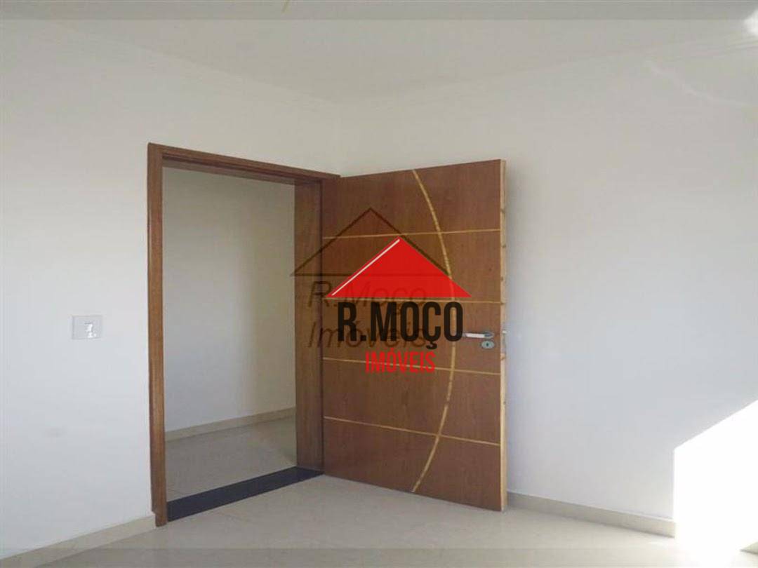 Apartamento à venda com 2 quartos, 44m² - Foto 2