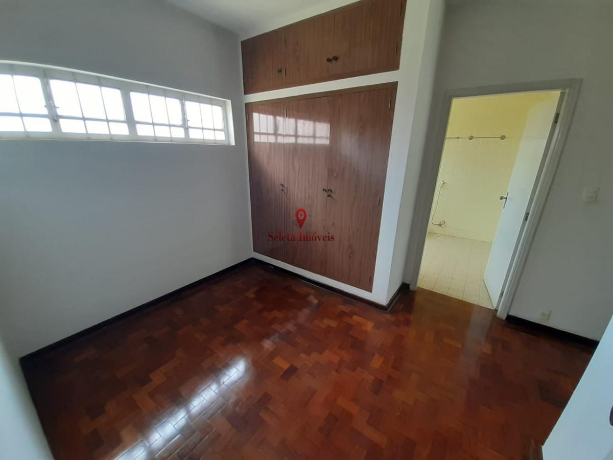 Casa à venda com 3 quartos, 450m² - Foto 24