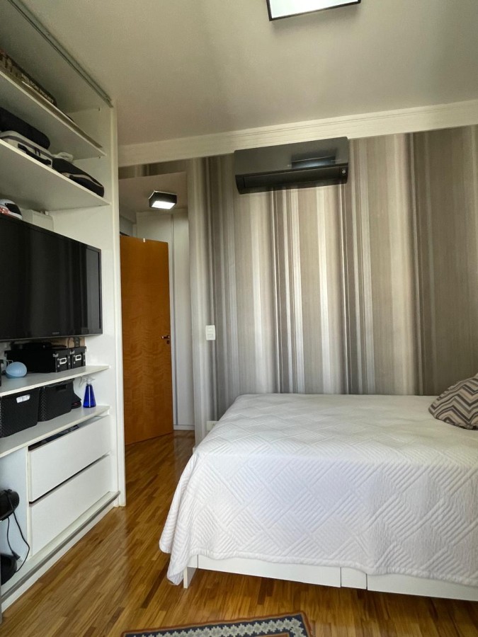 Apartamento à venda com 3 quartos, 176m² - Foto 10