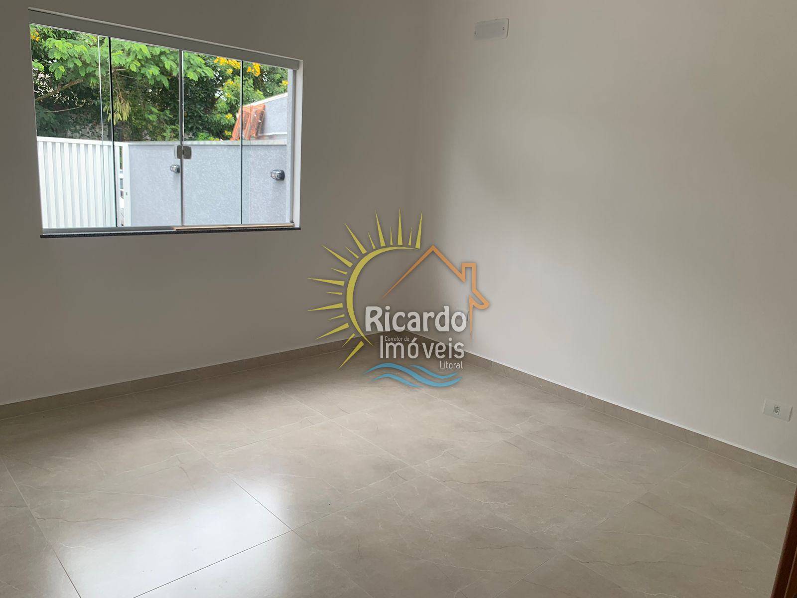 Casa à venda com 2 quartos, 74m² - Foto 6