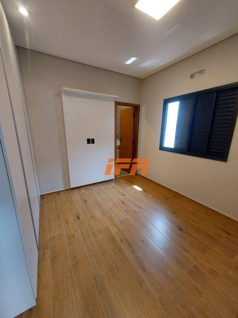 Sobrado à venda com 3 quartos, 207m² - Foto 11