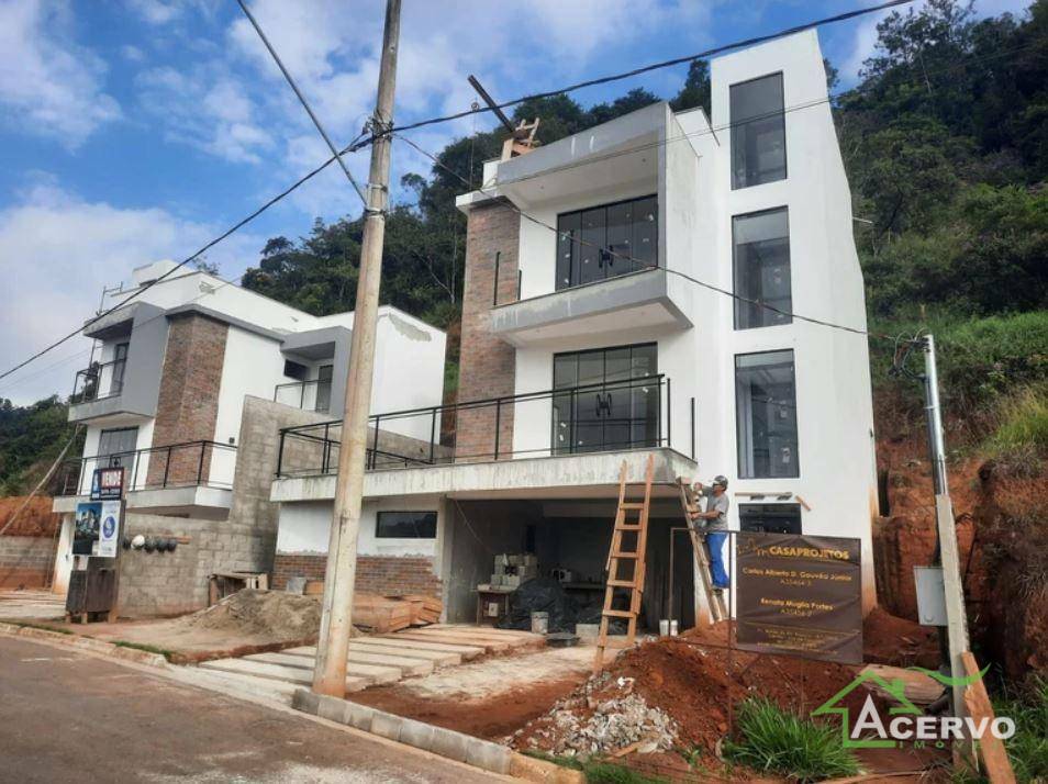 Casa de Condomínio à venda com 3 quartos, 234m² - Foto 11