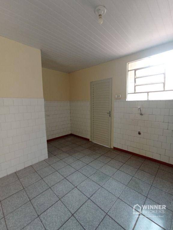 Casa para alugar com 3 quartos, 100m² - Foto 7