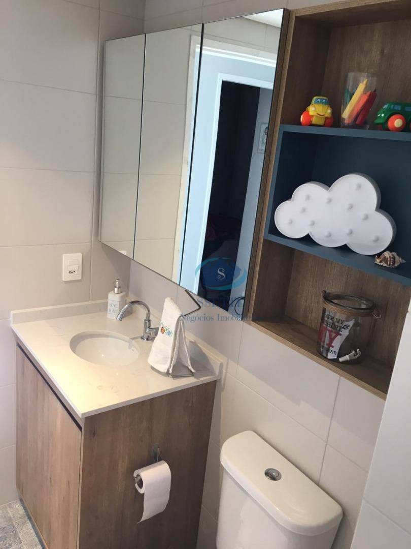 Apartamento à venda com 2 quartos, 63m² - Foto 4