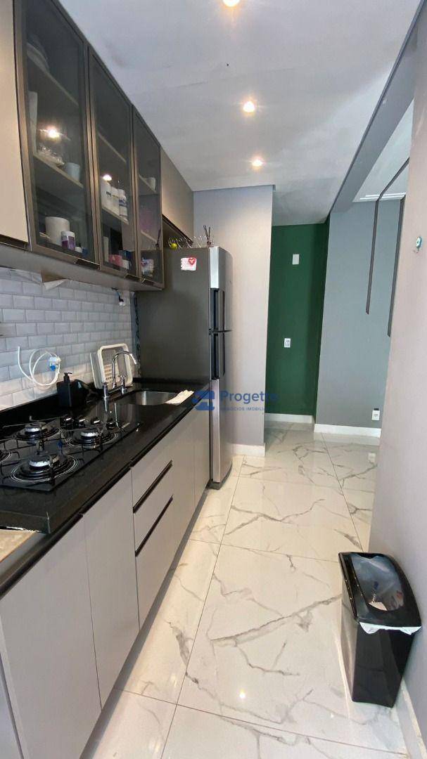 Apartamento à venda com 2 quartos, 45m² - Foto 16