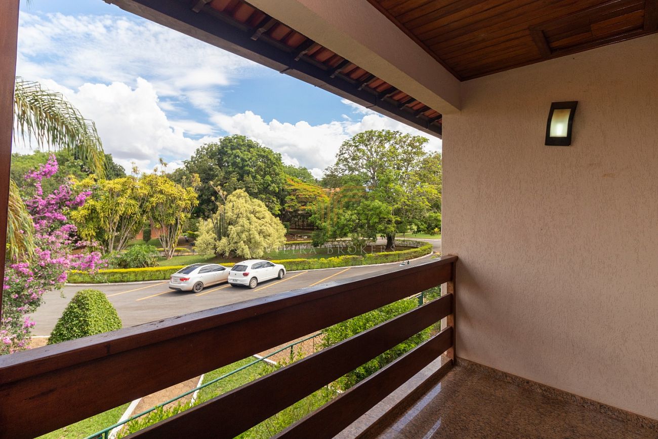 Casa de Condomínio à venda com 4 quartos, 450m² - Foto 14