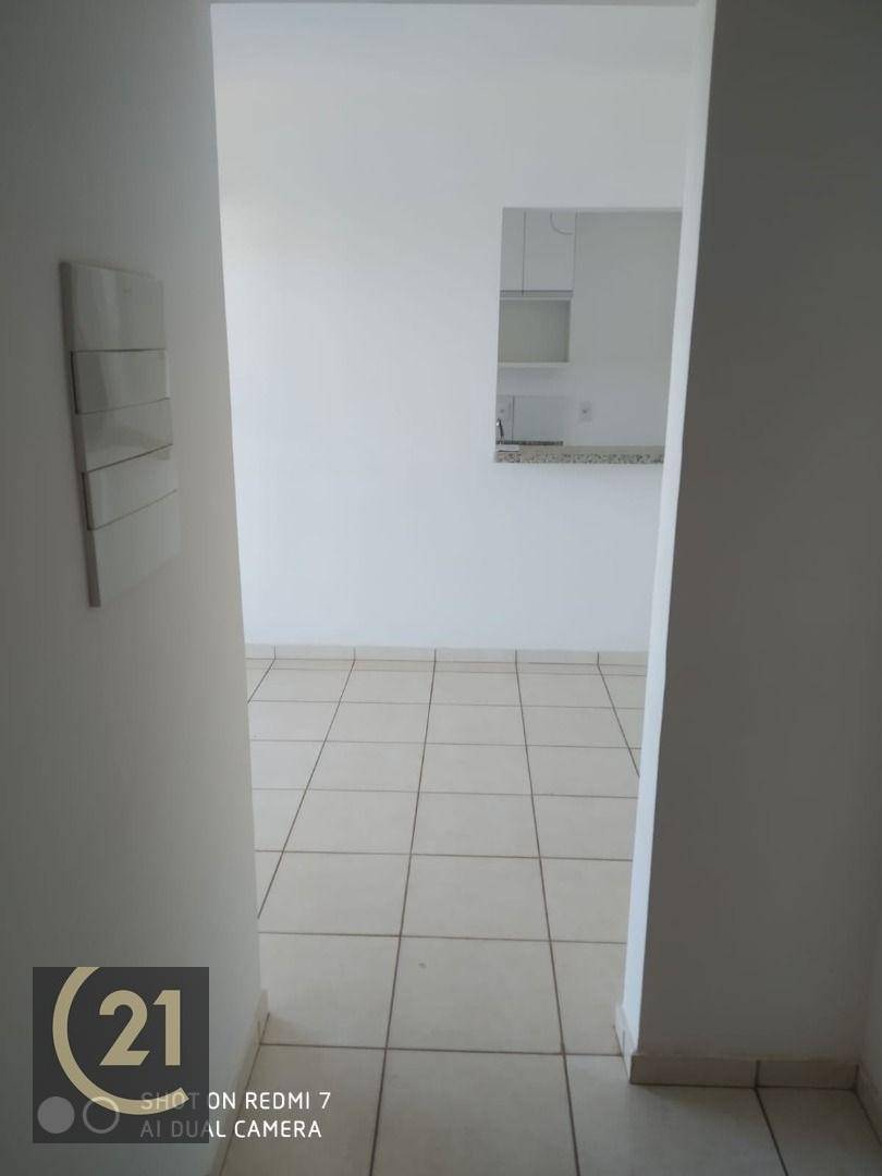 Apartamento à venda com 2 quartos, 63m² - Foto 7