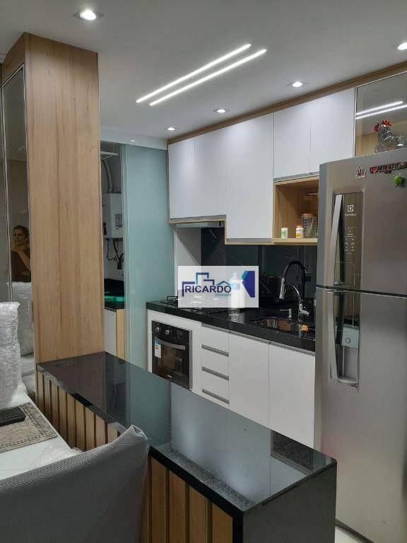 Apartamento à venda com 3 quartos, 62m² - Foto 3