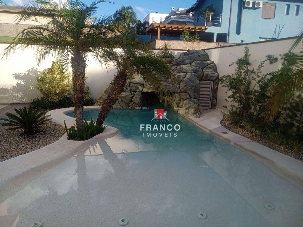 Casa de Condomínio à venda com 3 quartos, 330m² - Foto 56