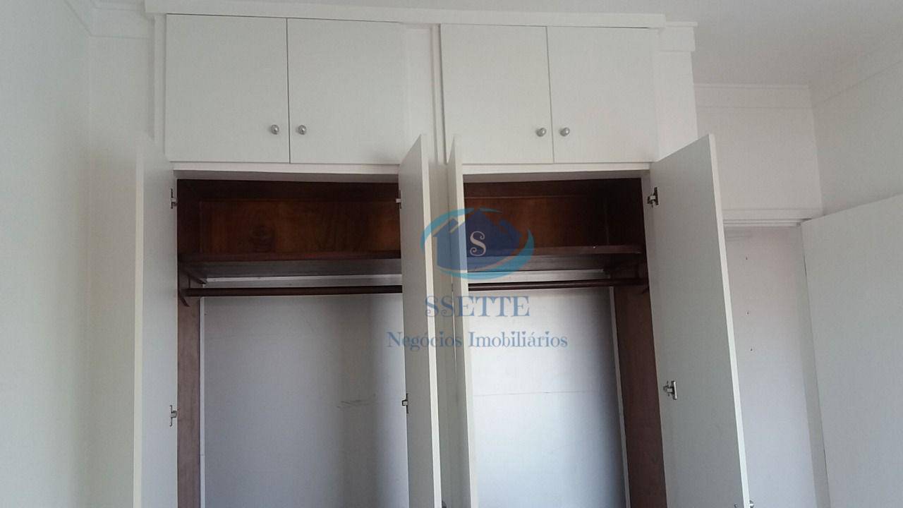 Apartamento à venda com 2 quartos, 76m² - Foto 9