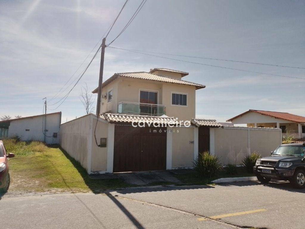 Casa à venda com 4 quartos, 200m² - Foto 45