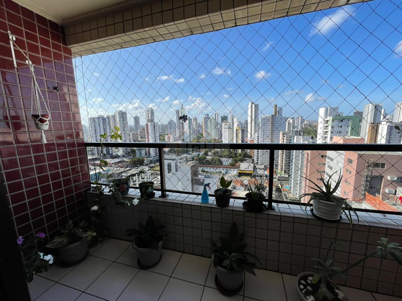 Apartamento à venda com 3 quartos, 93m² - Foto 2